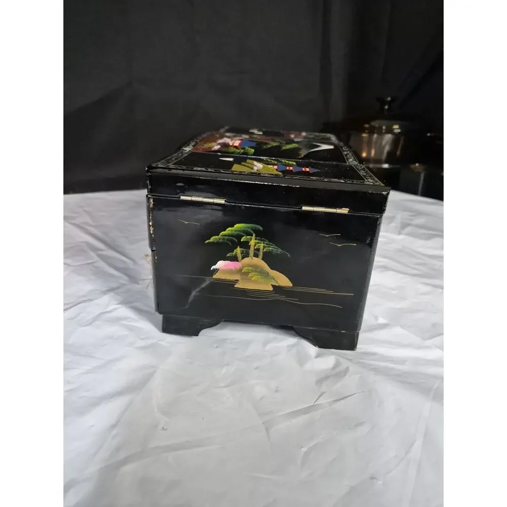 Unbranded beautiful box